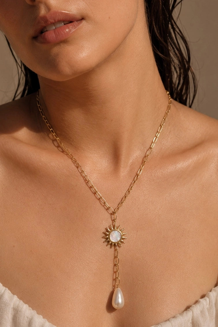 Collar de Sol y Perla